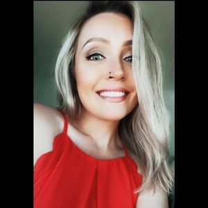 Meet your Posher, Katelyn